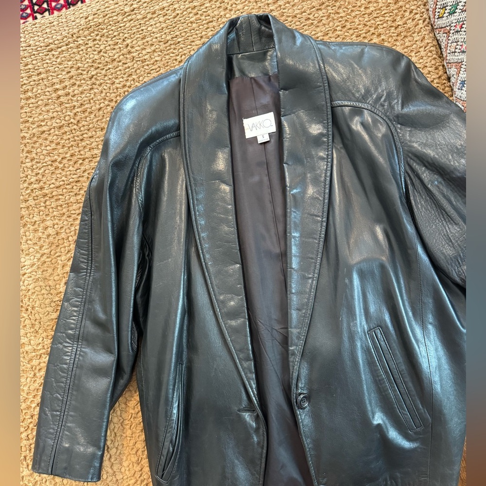 VINTAGE y2k black leather jacket